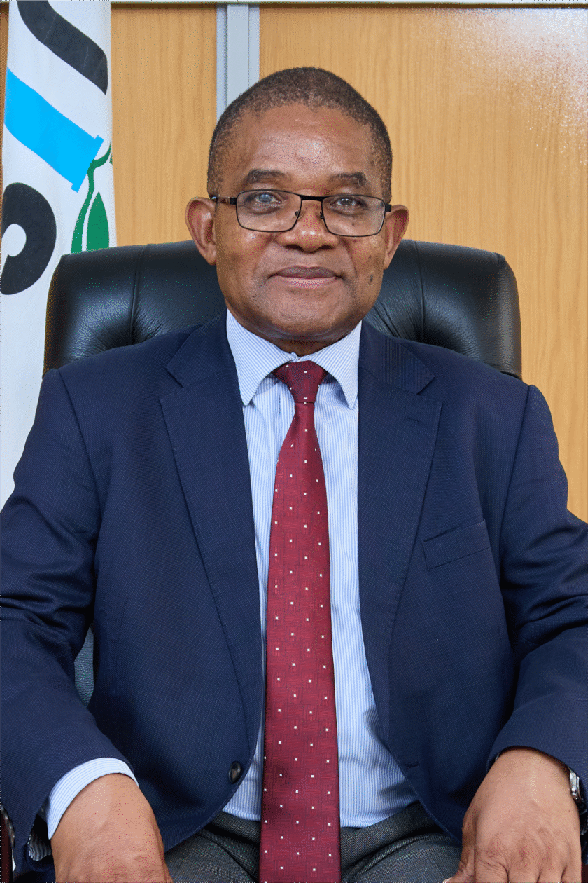 Dr Dumisani Kutywayo